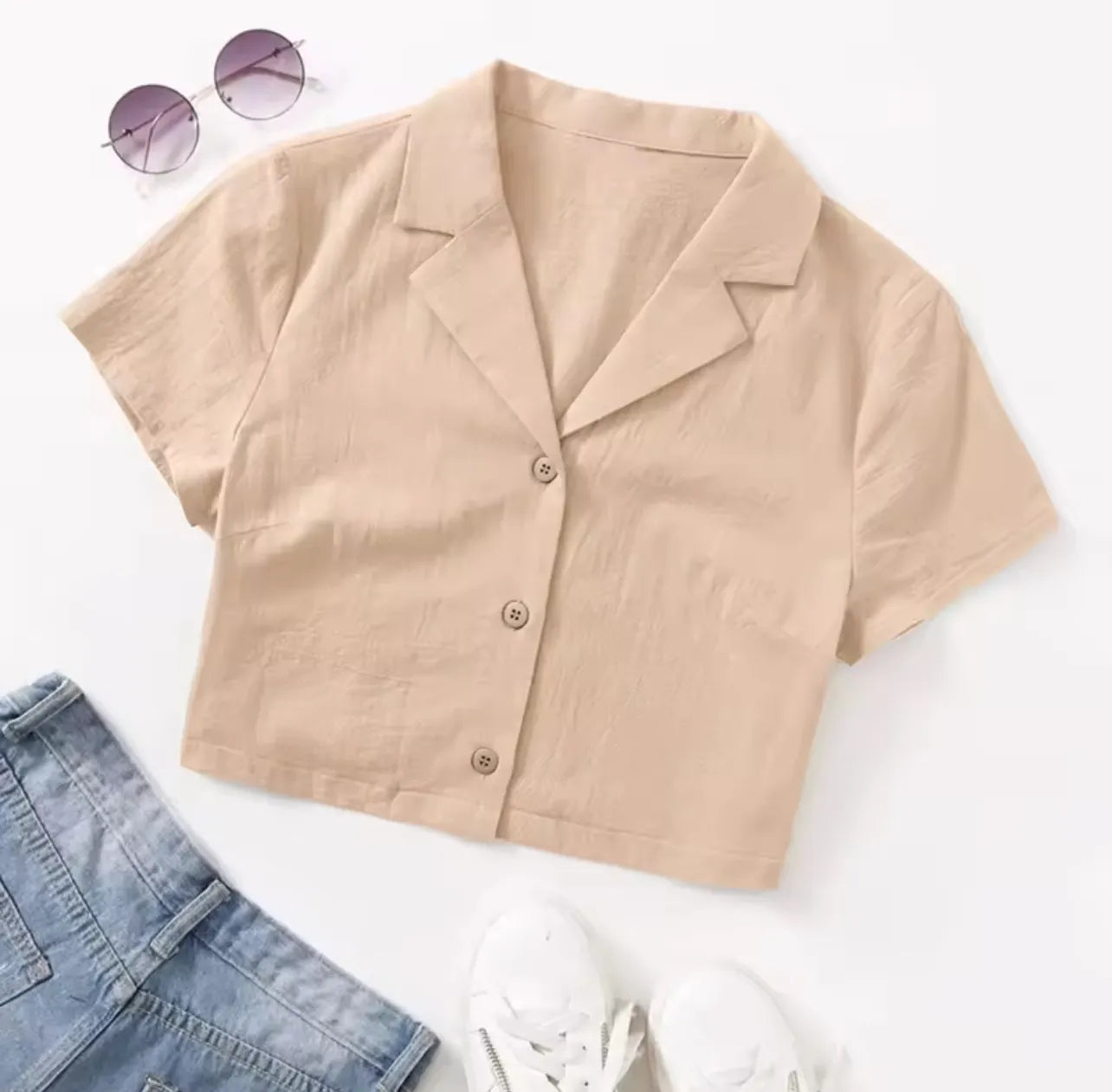 Casual Short-Sleeve Buttoned Crop Top Blouse